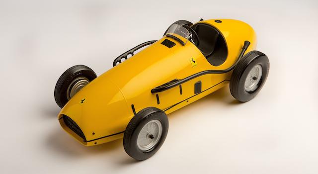 A model of Jacques Swaters' Ferrari 500F2,