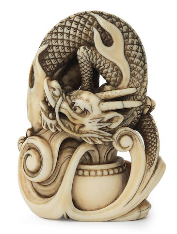 Bonhams : An ivory netsuke of a dragon By Yoshimasa, Kyoto, Edo period  (1615-1868), late 18th/early 19th century