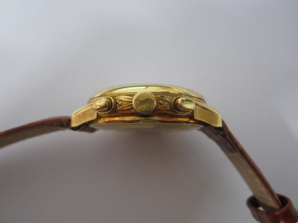 Minerva. A Limited Edition 18K gold manual wind chronograph wristwatch Ref:C722, No.24/80, Case No.730966, Circa 1970