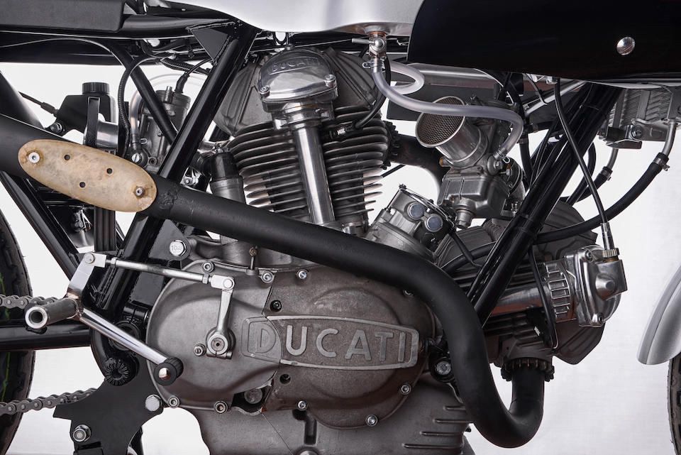 Ducati 750 Sport &#171; Desmo &#187; Course 1972 Frame no. DM750S 750585 Engine no. 750929