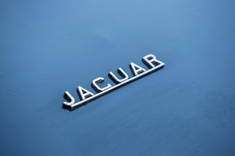 1961 Jaguar  E-Type 3.8-Litre 'Flat Floor' Roadster  Chassis no. 850151