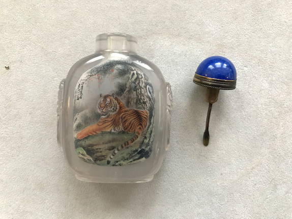 A Chinese inside-painted 'tiger' rock crystal snuff bottle Attributed to Liu Shouben, dated by inscirption 1969 image 14