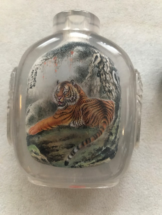 A Chinese inside-painted 'tiger' rock crystal snuff bottle Attributed to Liu Shouben, dated by inscirption 1969 image 13