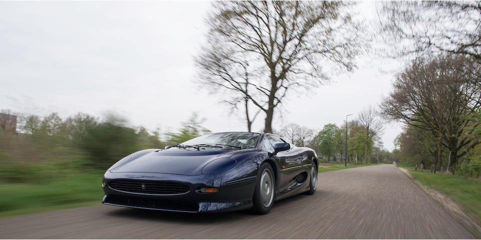 Number '31' of approximately 275 made,1993  Jaguar  XJ220 Coup&#233;  Chassis no. SAJJEAEXBAX220871