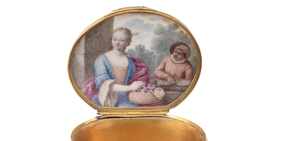 A Capodimonte gilt-metal-mounted shell-shaped snuff box, circa 1750