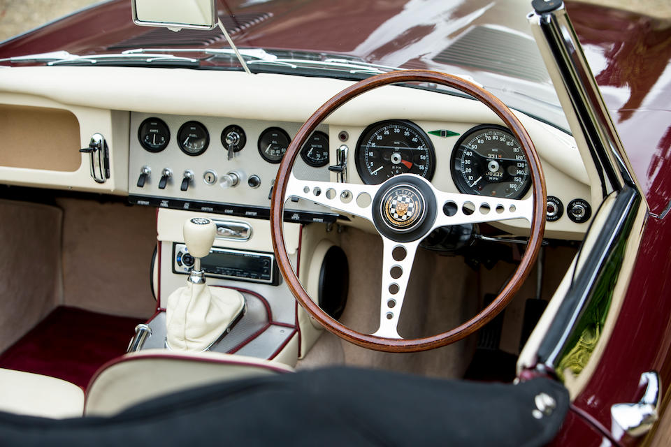 1961 Jaguar E-Type Series 1 3.8-Litre 'Flat Floor' 'External Bonnet Lock' Roadster   Chassis no. 875202