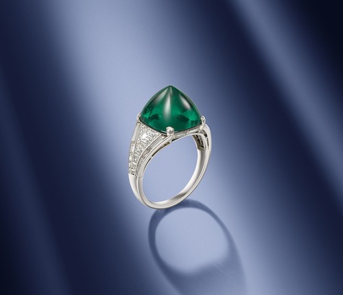 An Art Deco emerald and diamond dress ring, by Hennell, image 1