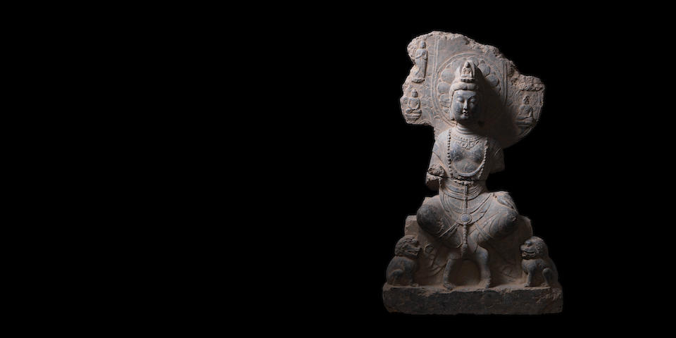 A very rare grey limestone figure of Avalokiteshvara Tang Dynasty  (2)