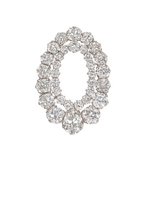 A diamond clip brooch, by Hennell, image 2
