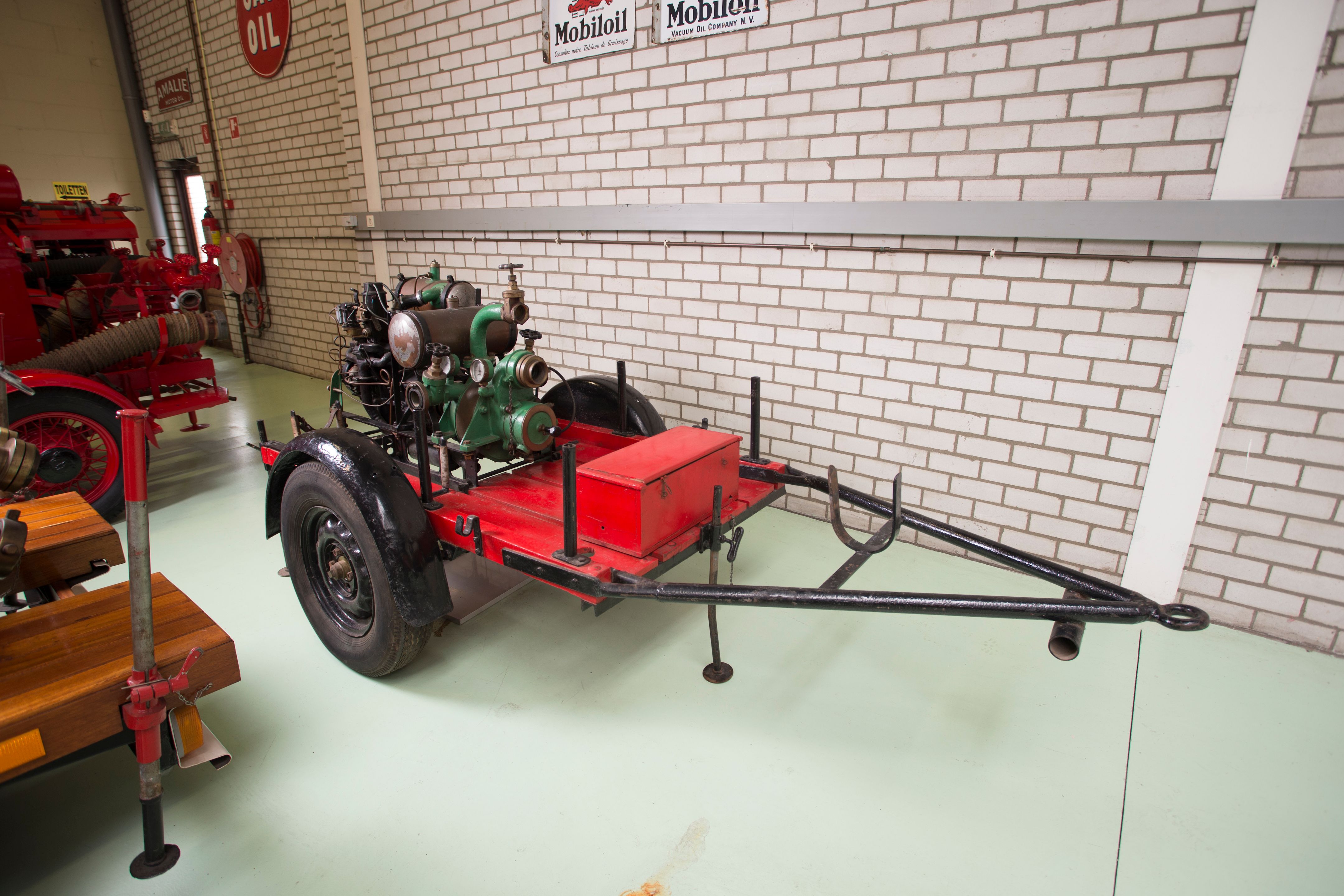 Bonhams Cars : Ford Trailer, Engine Pump