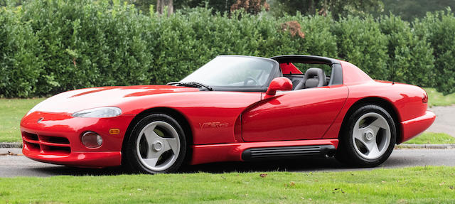 Only 100 kilometres from new,1992 Dodge Viper RT/10 Roadster  Chassis no. 1B3BR65E4NV100281