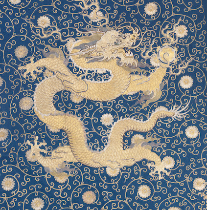 An extremely rare Imperial 'Twelve Symbol' Dragon Robe, jifu Qianlong image 3