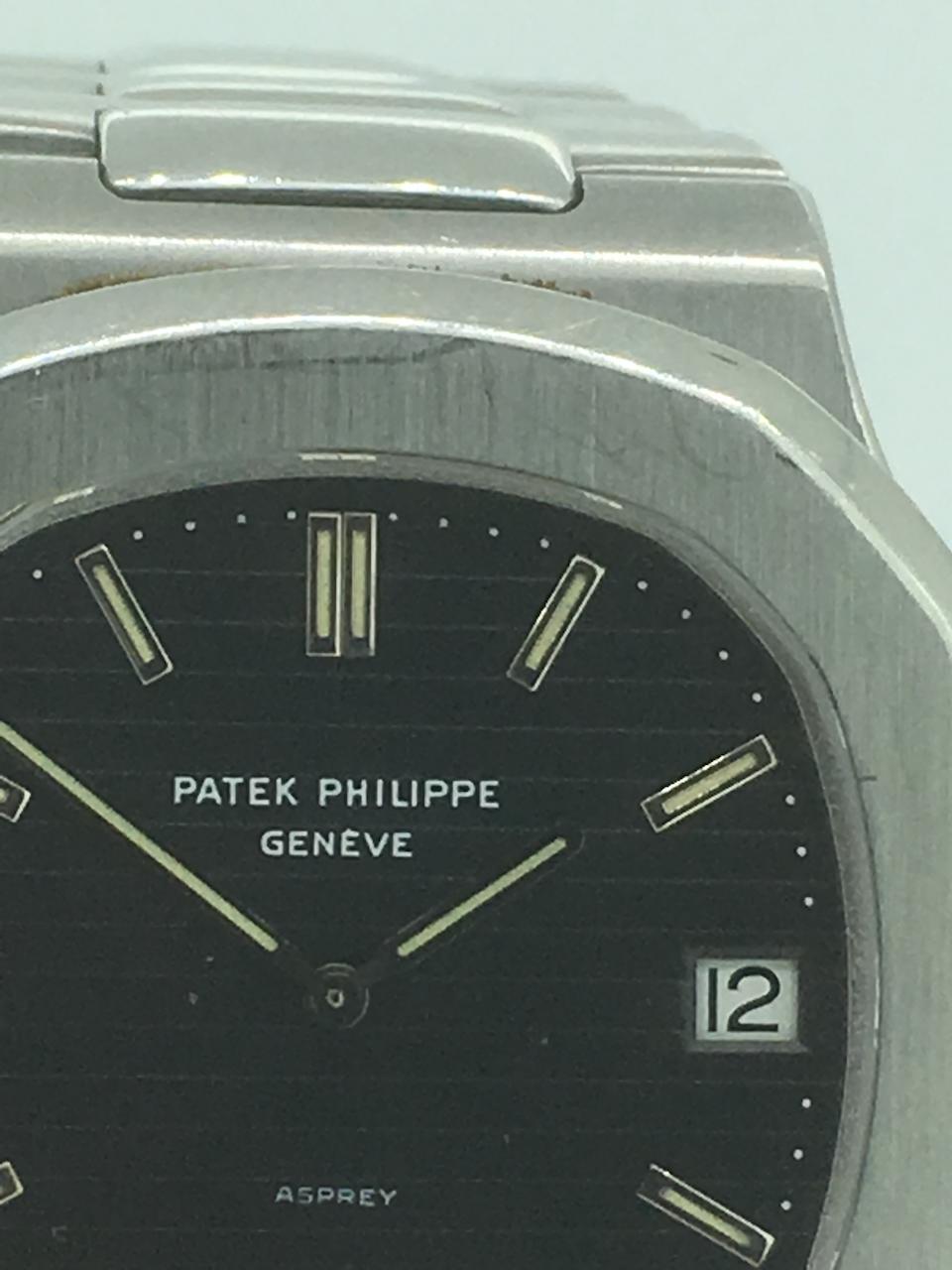 Patek Philippe. A fine and rare stainless steel automatic calendar bracelet watch with original Asprey receipt  Jumbo Nautilus Retailed by Asprey, Ref: 3700/1, Sold 1st August 1983