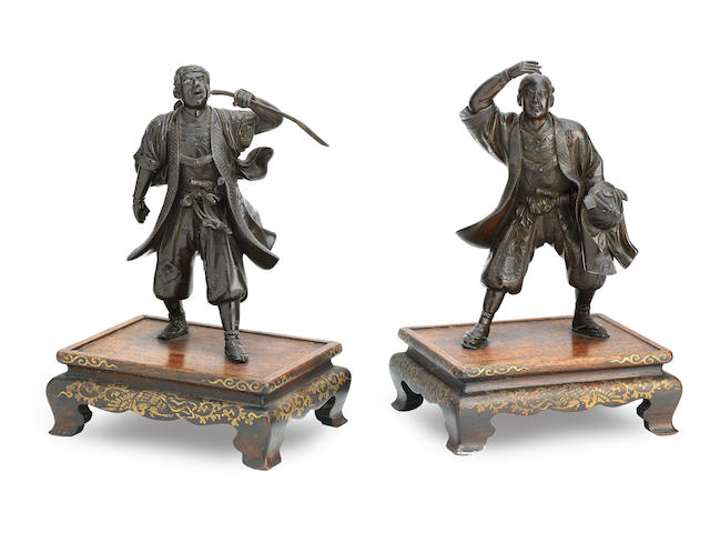 A pair of bronze figures of samurai By Miyao, Meiji (2)