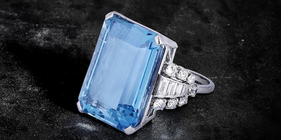 An aquamarine and diamond dress ring,