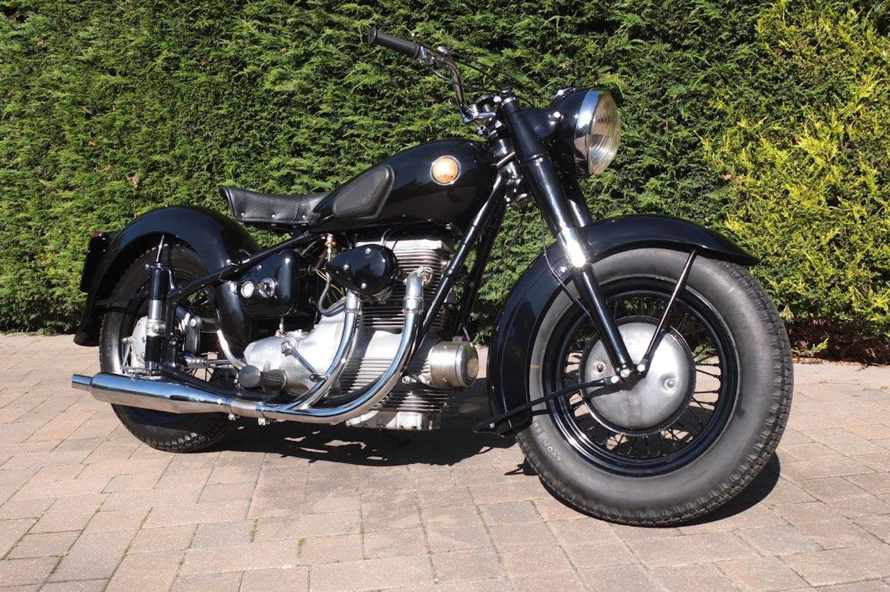 Bonhams Cars 1950 Sunbeam 500cc S7 De Luxe Frame No S7 4402 Engine bonhams-cars-1950-sunbeam-500cc-s7-de-luxe-frame-no-s7-4402-engine