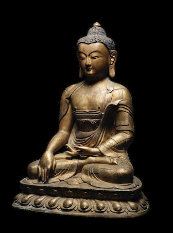 A magnificent and large gilt-bronze figure of Buddha Shakyamuni 17th/18th century