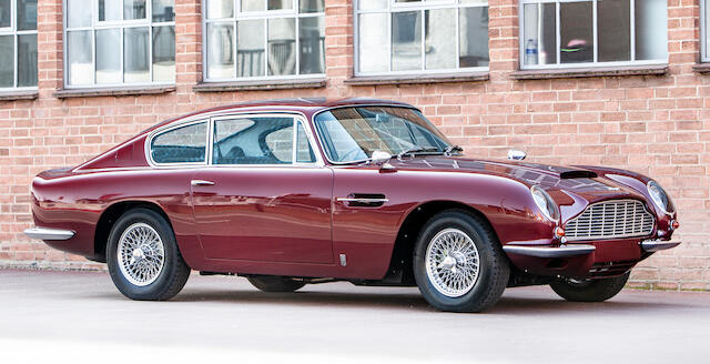 Aston Martin Subasta Con Clase Velvet Magazine Mexico Y