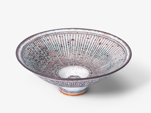 Dame Lucie Rie (British/Austrian 1902-1995) A 'Knitted' Tapered Bowl, circa 1980