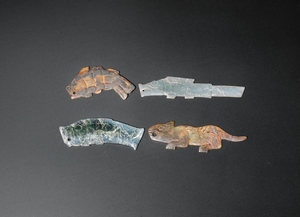 A group of archaic jade zoomorphic pendants Western Zhou Dynasty (8)