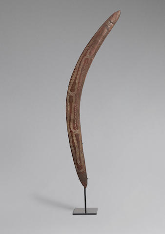 Maker Unknown A fighting boomerang, north western New South Wales length: 77.0cm (30 5/16in).