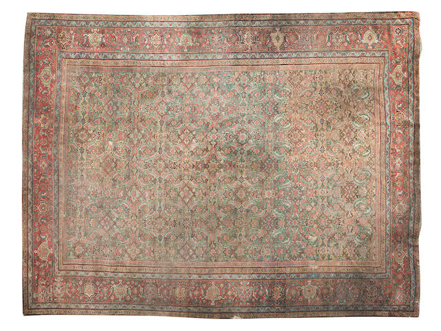A Mahal carpet 426cm x 316cm