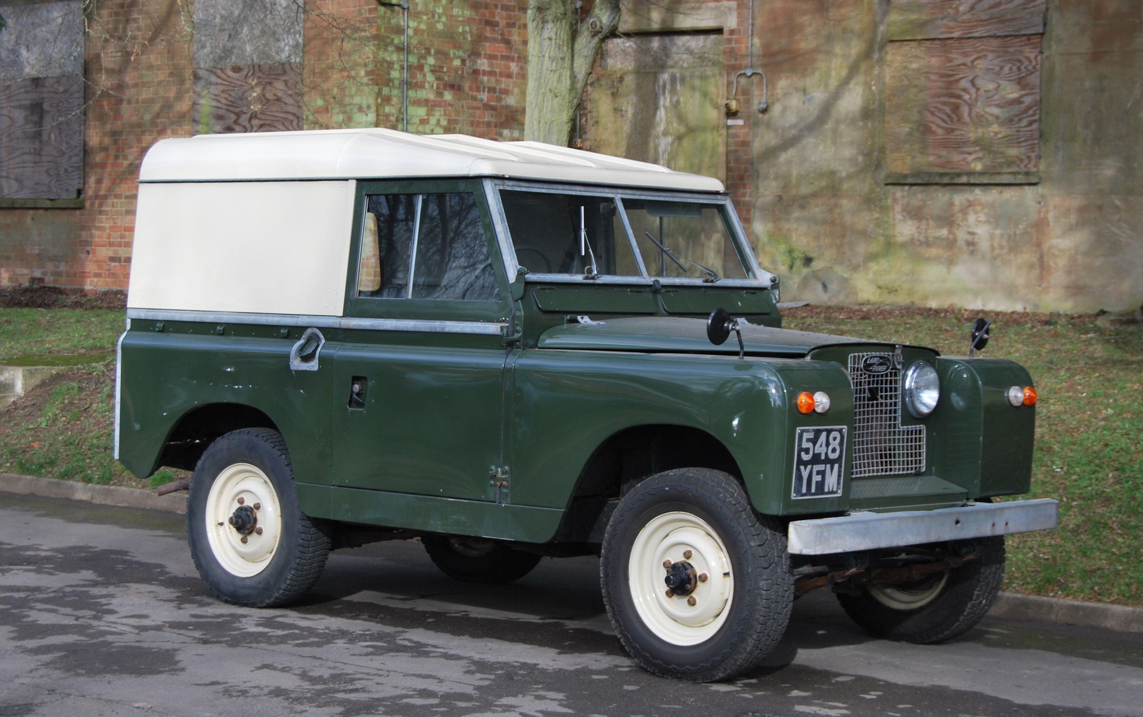 Bonhams Cars : 1962 Land Rover Series 2 Chassis no. 24104223A