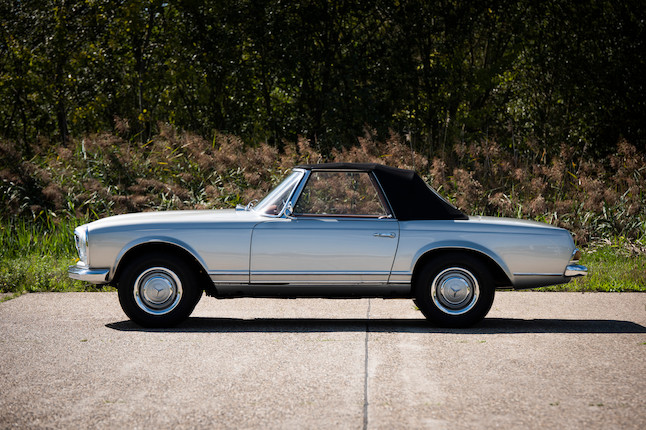 'Kundenwunsch'-ordered,1966 Mercedes-Benz 230 SL 'Pagoda' ZF 5-speed with Hardtop  Chassis no. 113-042-10-017125 Engine no. 127.981-10-013218 image 8