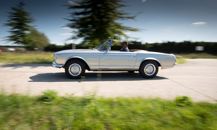 'Kundenwunsch'-ordered,1966 Mercedes-Benz 230 SL 'Pagoda' ZF 5-speed with Hardtop  Chassis no. 113-042-10-017125 Engine no. 127.981-10-013218 image 5