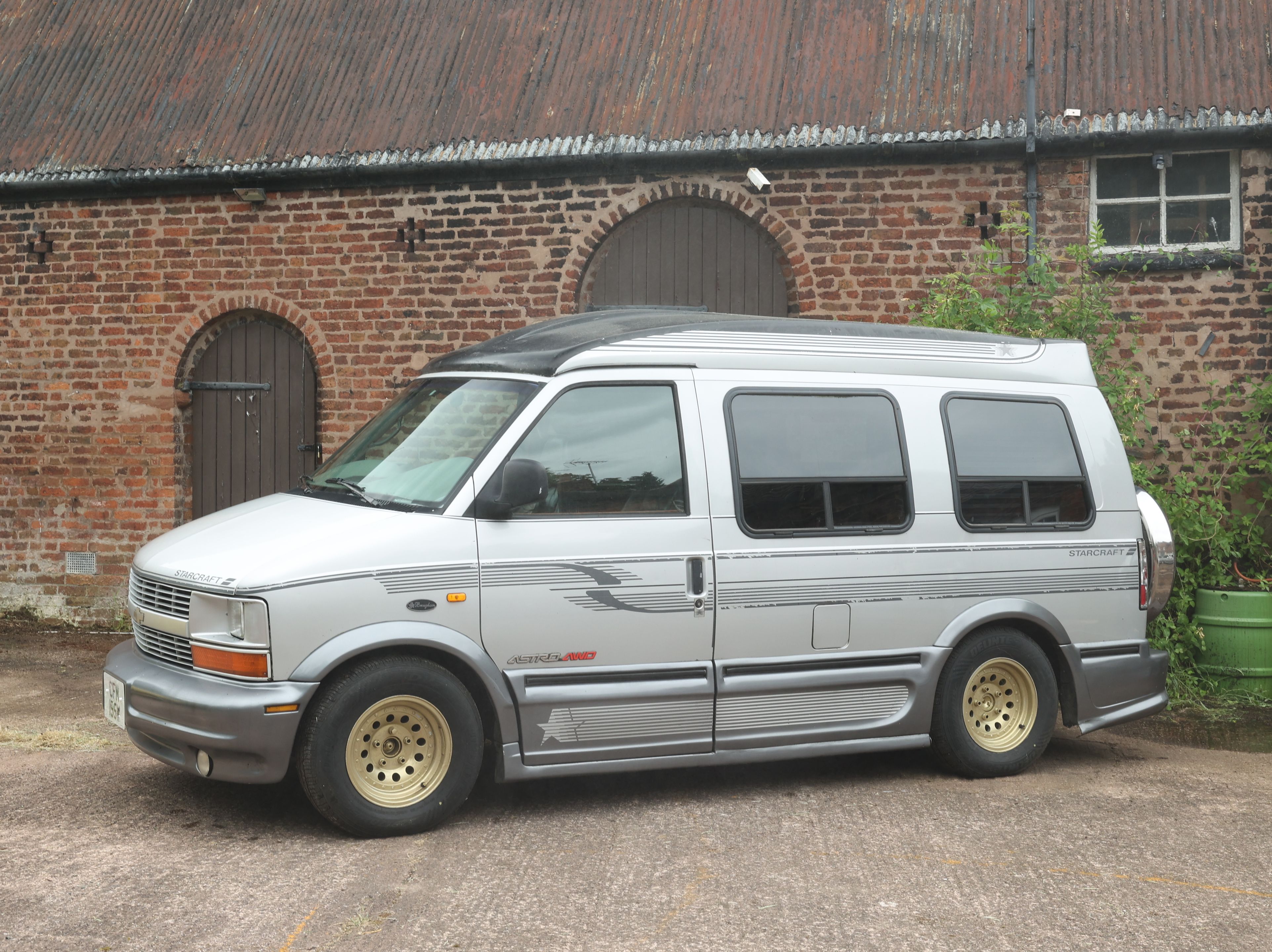 Chevy Van Dodge Day Van For Sale Uk 1973 Dodge B Series Orange