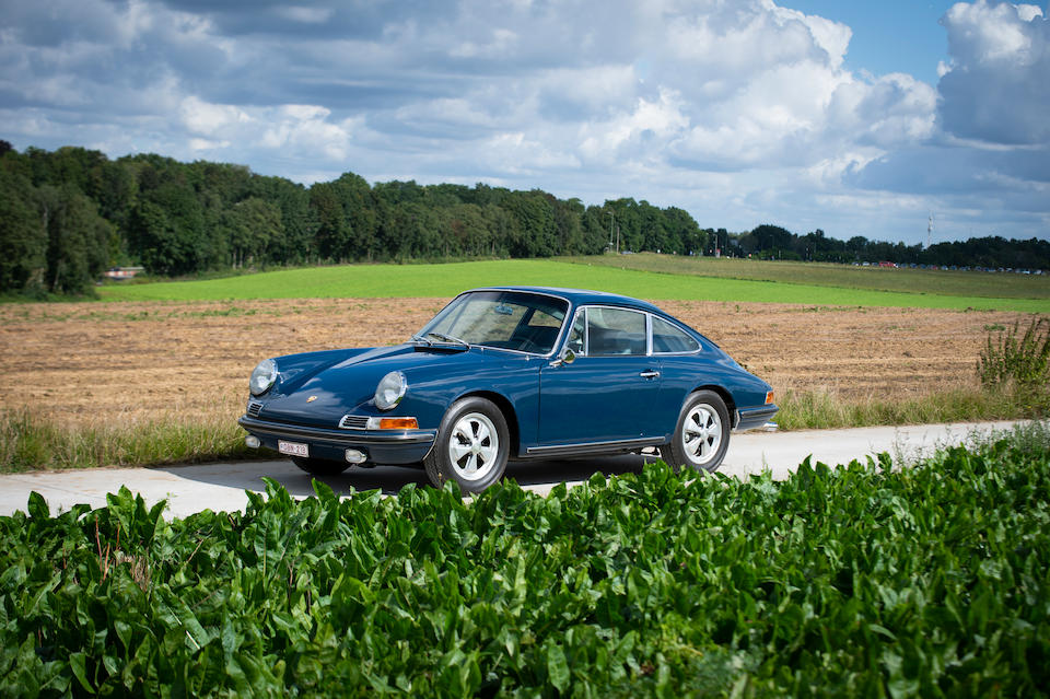 1967 Porsche 911S 2.0-Litre SWB 'Sunroof' Coup&#233;  Chassis no. 307660S Engine no. 961257