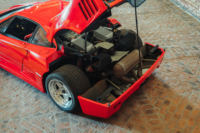 One owner from new,1989 Ferrari F40 Berlinetta  Chassis no. ZFFGJ34B000083620 image 24