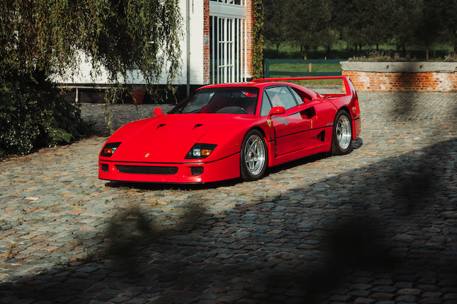 One owner from new,1989 Ferrari F40 Berlinetta  Chassis no. ZFFGJ34B000083620 image 16