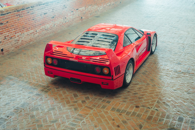 One owner from new,1989 Ferrari F40 Berlinetta  Chassis no. ZFFGJ34B000083620 image 6