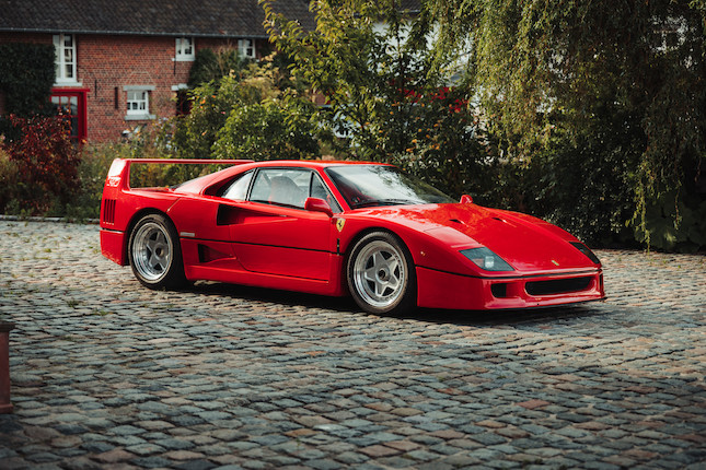 One owner from new,1989 Ferrari F40 Berlinetta  Chassis no. ZFFGJ34B000083620 image 2
