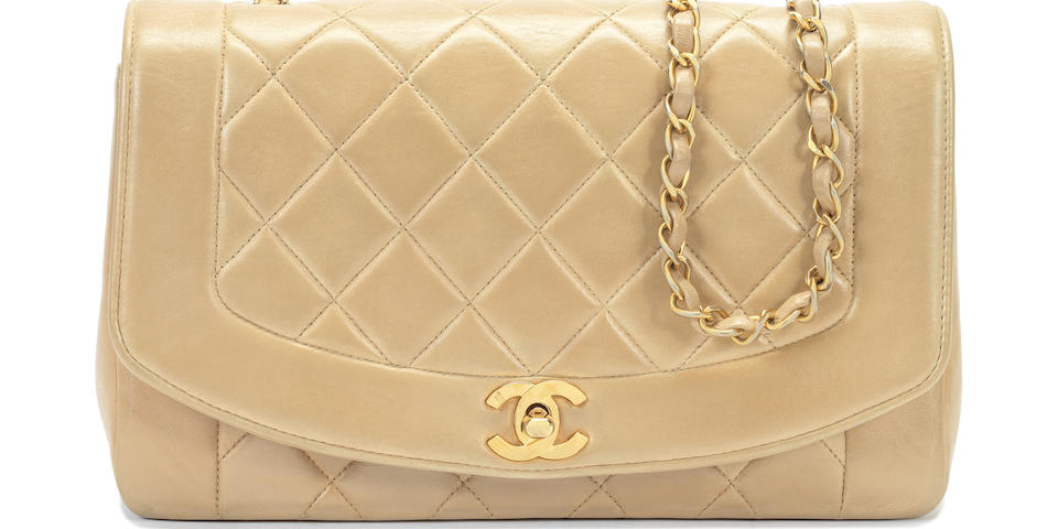Vintage Chanel Medium Diana Flap Bag Black and Beige Lambskin Gold Har –  Madison Avenue Couture