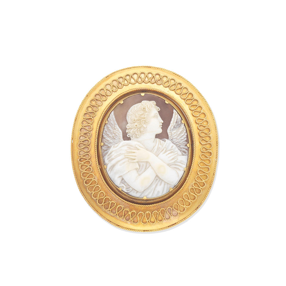 GOLD AND SHELL CAMEO BROOCH, 19TH/20TH CENTURY