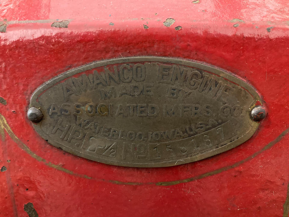 An Amanco 2&#189;HP Stationary engine by Associated manufacturers Co. of Waterloo IOWA U.S.A  ((2))