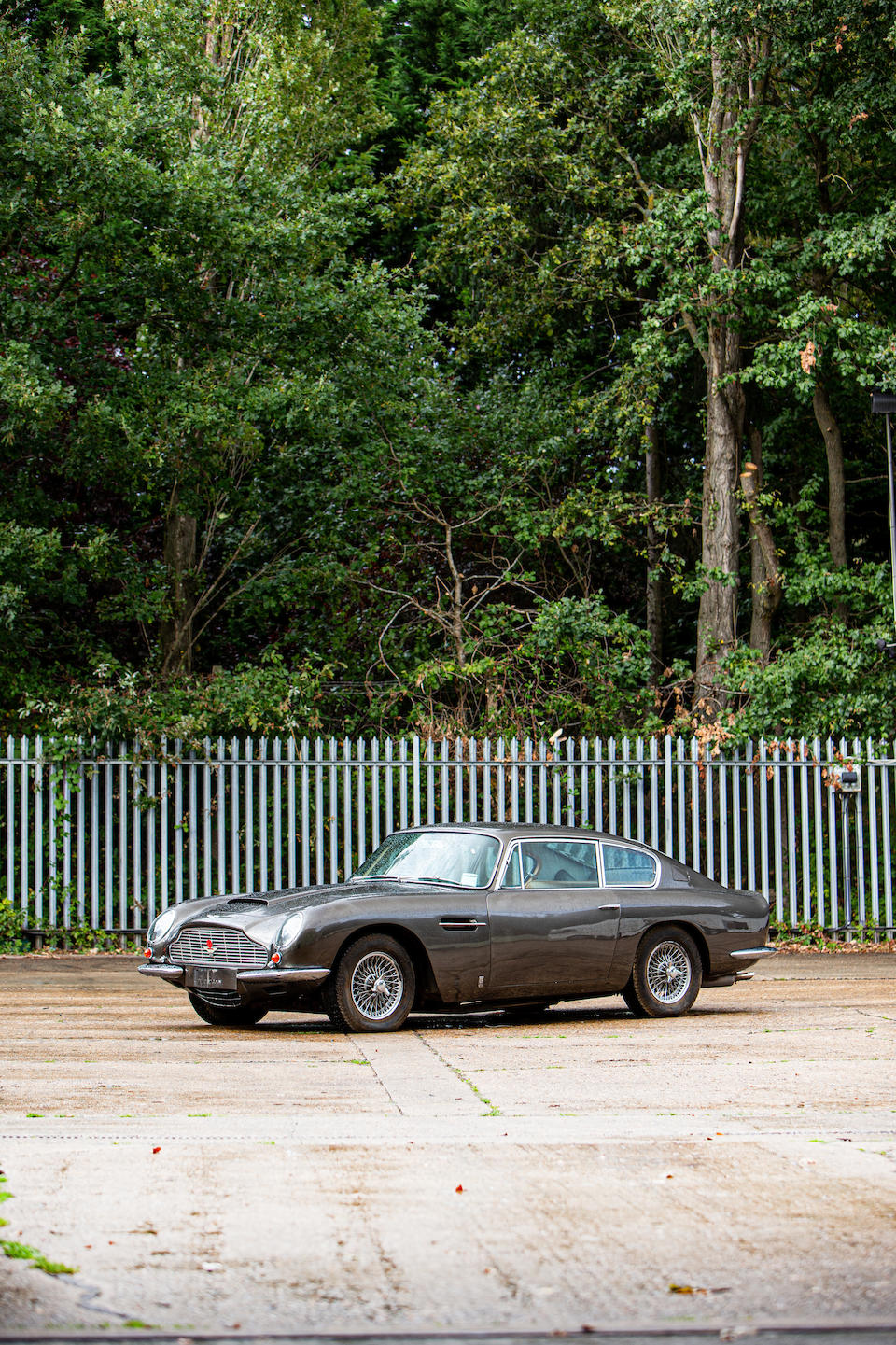 1967 Aston Martin DB6 Mk1 Sports Saloon  Chassis no. DB6/3131/R Engine no. 400/3188