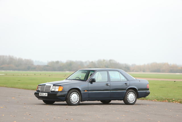 1991 Mercedes-Benz  300E Saloon  Chassis no. DB1240302B442807