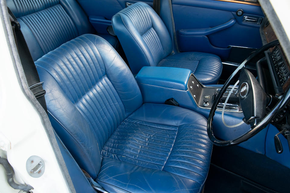 1973 Jaguar XJ12 Saloon  Chassis no. 2C1484BW