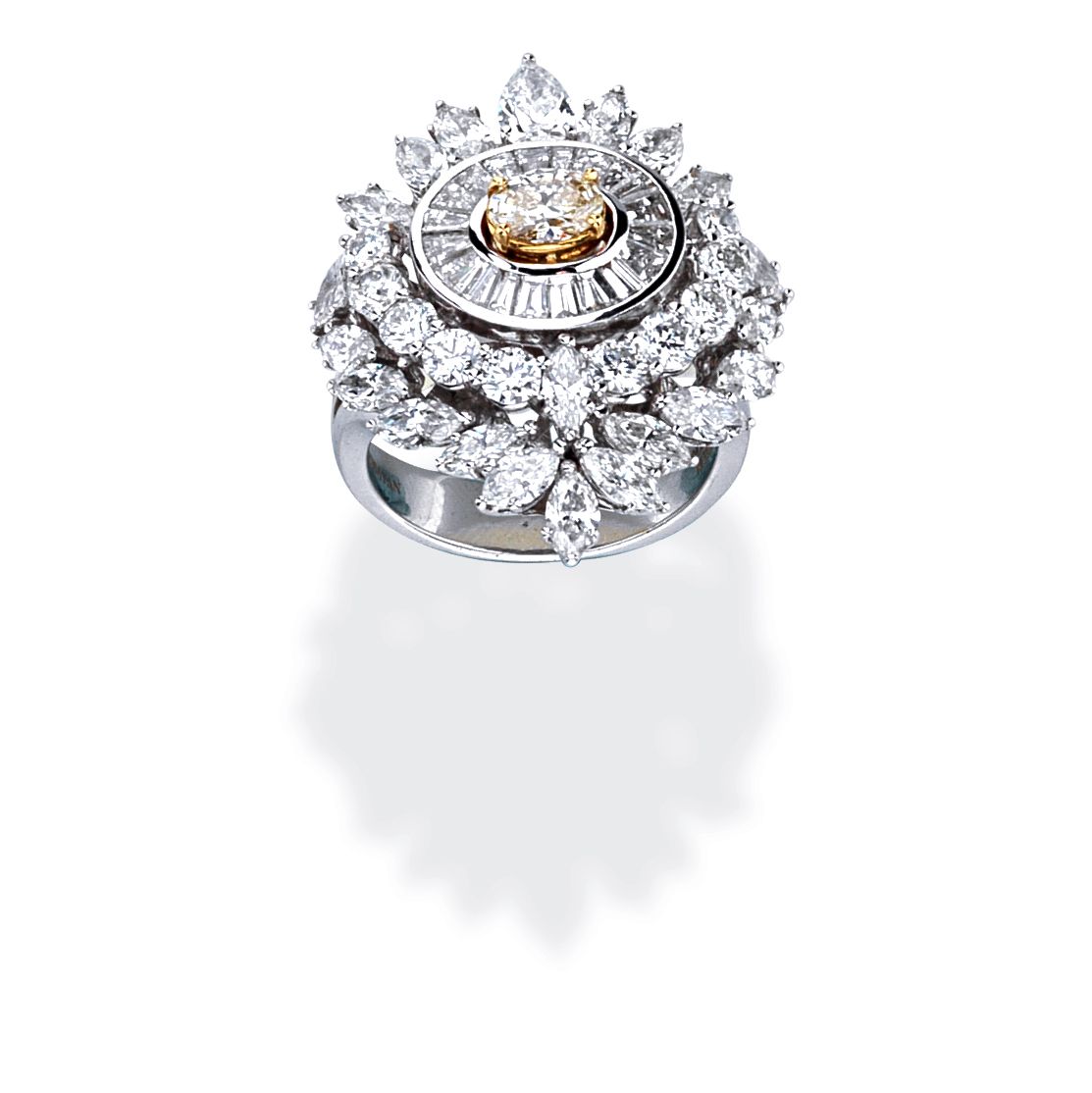 YESSAYAN: DIAMOND CLUSTER RING