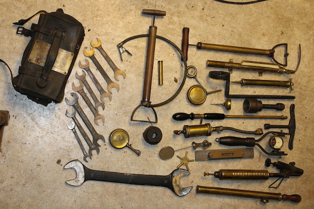 Assorted tools,  (Qty) image 1
