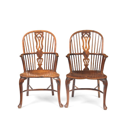 A NEAR PAIR OF LATE 19TH EARLY 20TH CENTURY YEW AND ELM WINDSOR CHAIRS  (2) image 1