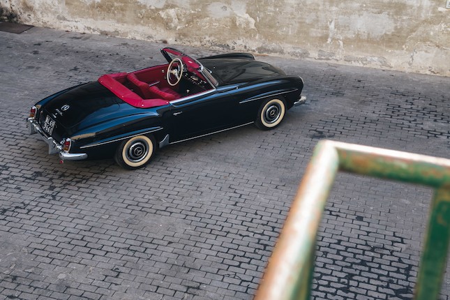 1962 Mercedes-Benz 190 SL Roadster with Hardtop  Chassis no. 121040-10-025641 Engine no. 121928-10-003417 image 28