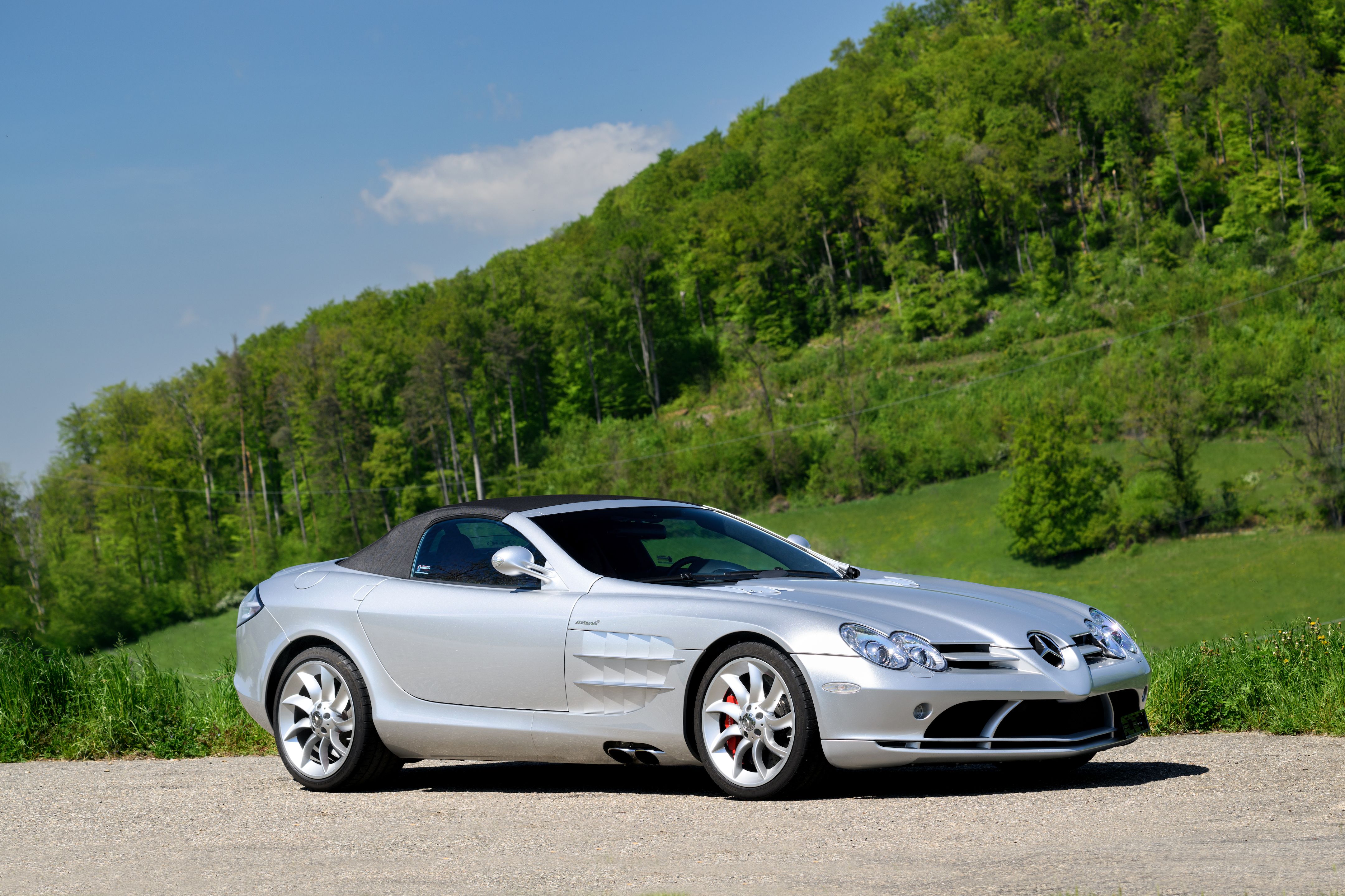2007 Mercedes-Benz SLR McLaren Roadster — market value and price history