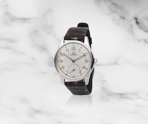 Omega. Montre bracelet en acier mouvement mécanique Omega. A stainless steel manual wind wristwatch  Ref 2383-4, Circa 1945 image 1