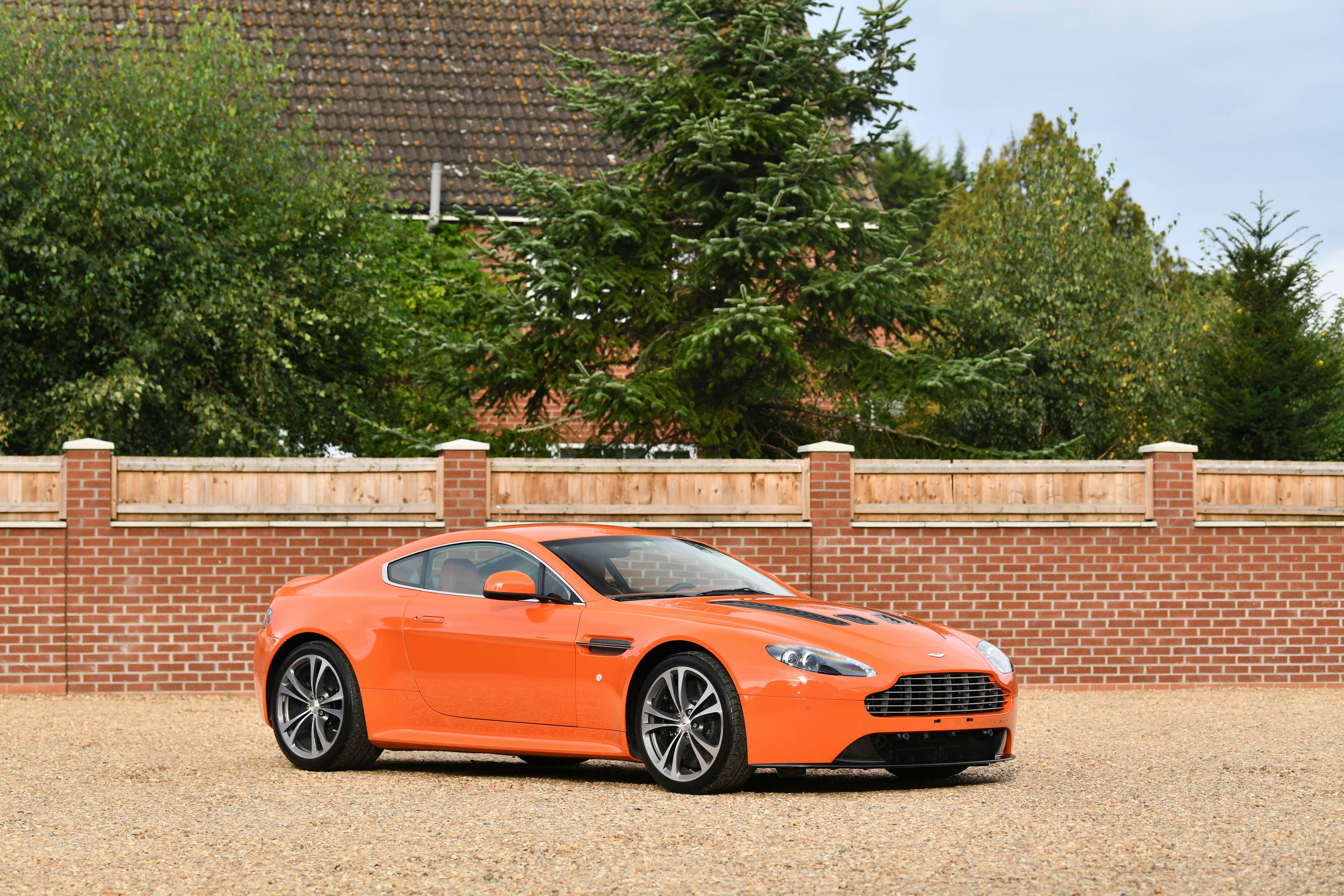 2010 Aston Martin V12 Vantage — market value and price history