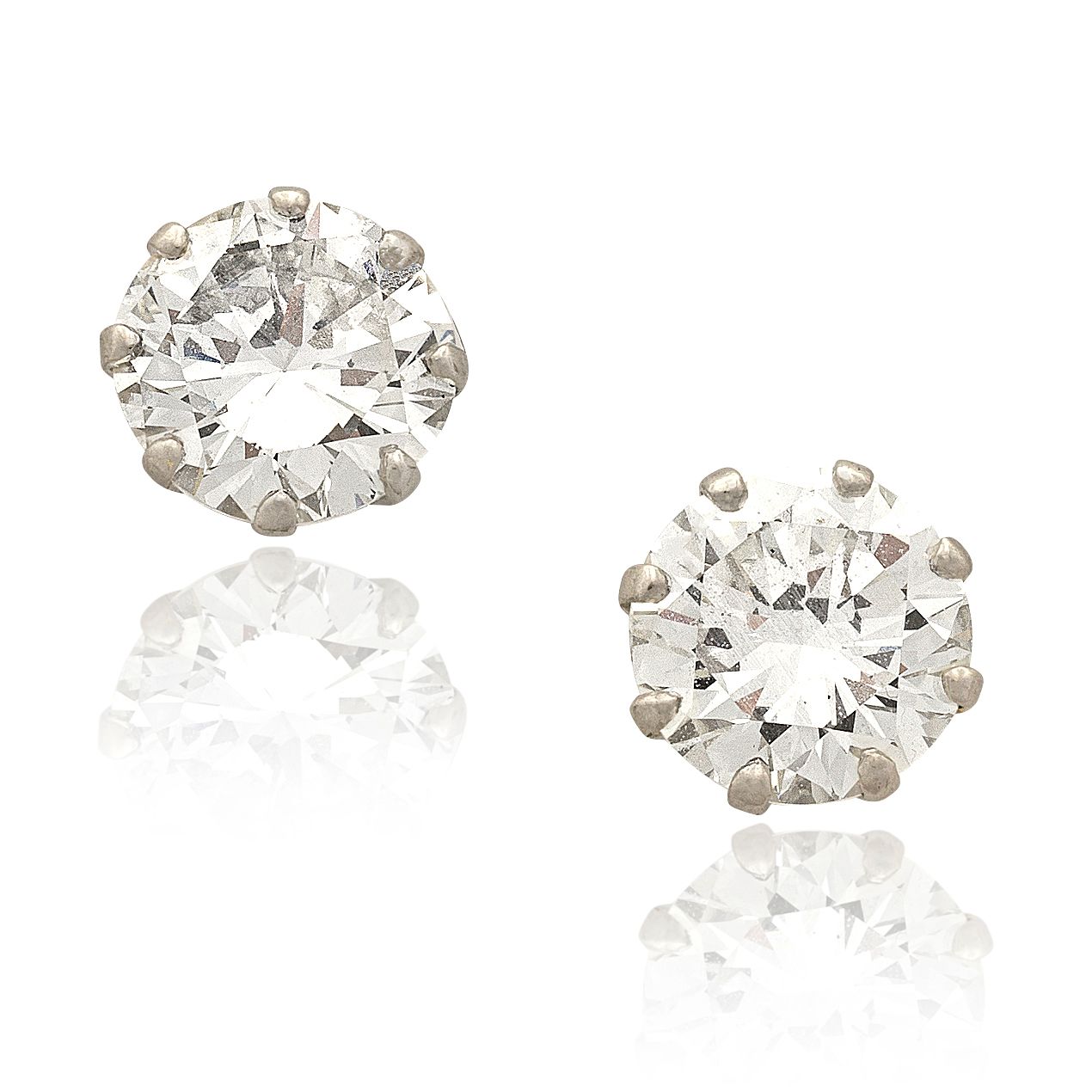 DIAMOND EARSTUDS