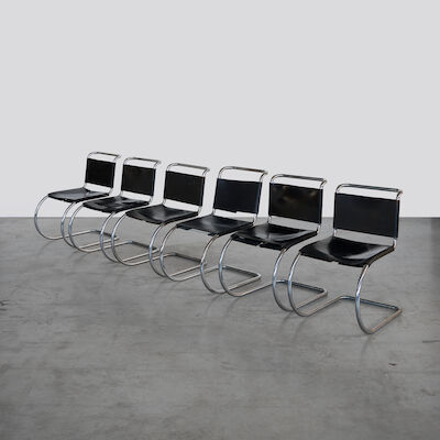 LUDWIG MIES VAN DER ROHE (1886-1969) Suite de six chaises MR 10